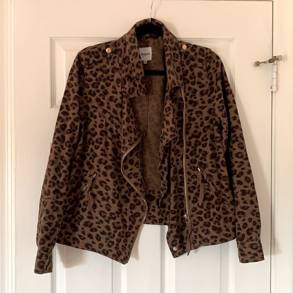 kenzie Leopard Print Jean Jacket in Brown and Black